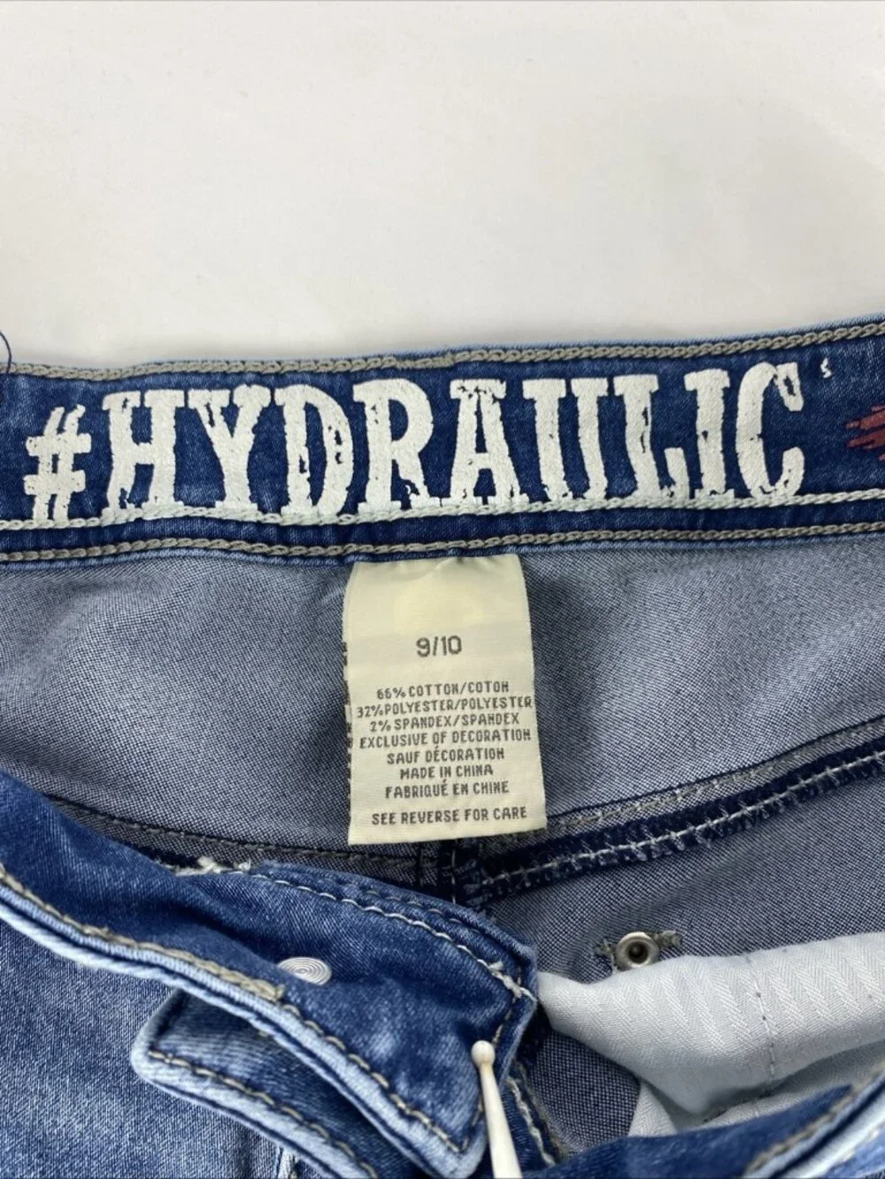 Hydraulic Lola Curvy Low Rise Stretch Jean Shorts Womens / Jrs Size 9 / 10 - Picture 3 of 9